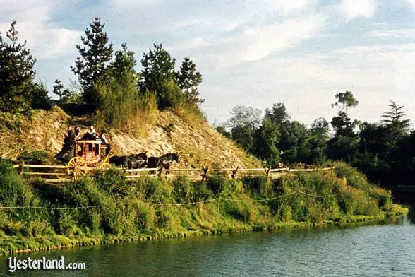 Rainbow Mountain Stagecoach along the Rivers of America