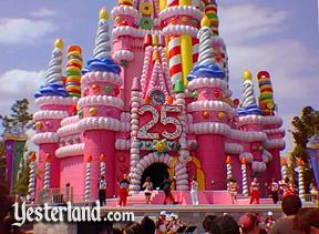 Cinderella Birthday Cake on Cinderella Castle Cake In 1997 A Few Years Earlier Cinderella