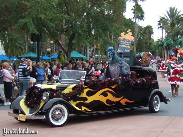 Hollywood Holly-Day Parade at Disney-MGM Studios