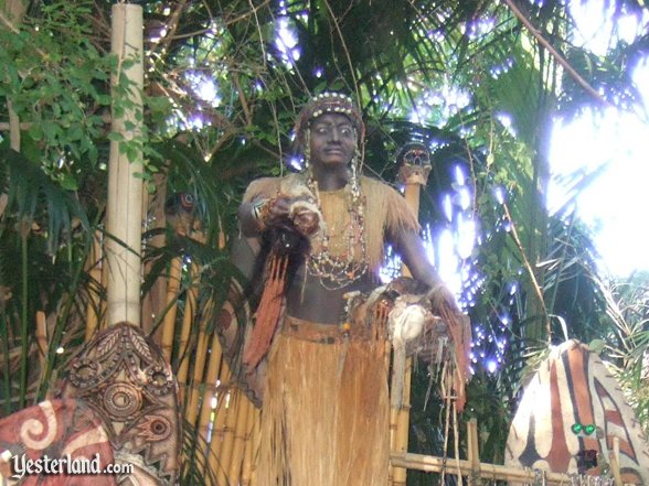 DISNEYLAND PARK: EXPLORANDO ADVENTURELAND - DISNEYLAND RESORT En HALLOWEEN (ANAHEIM, LOS ANGELES) (24)