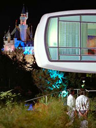 Link to another House of the Future article at Yesterland