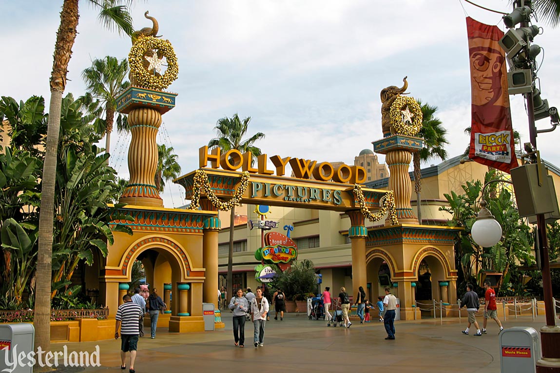 Hollywood Pictures Backlot Elephants at Disney California Adventure