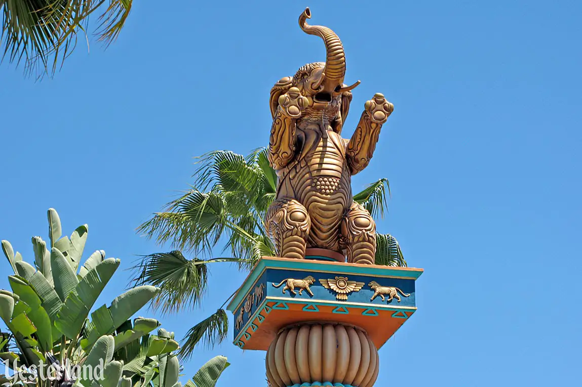 Hollywood Pictures Backlot Elephants at Disney California Adventure