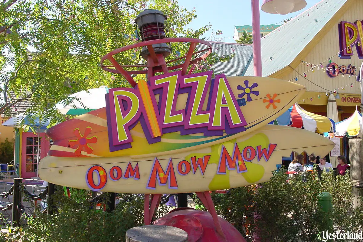 Pizza Oom Mow Mow sign