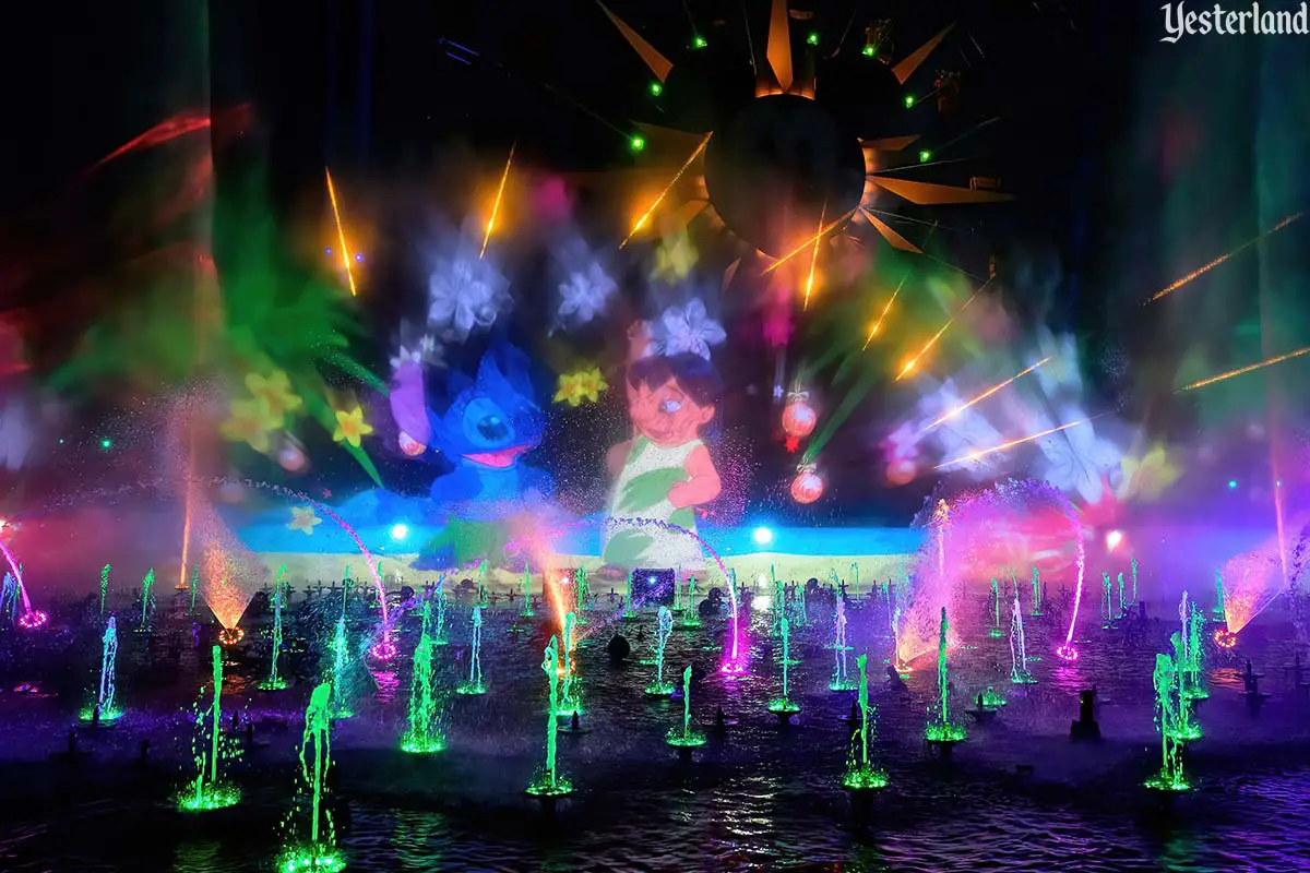 World of Color - Season of Light at Disney California Adventure