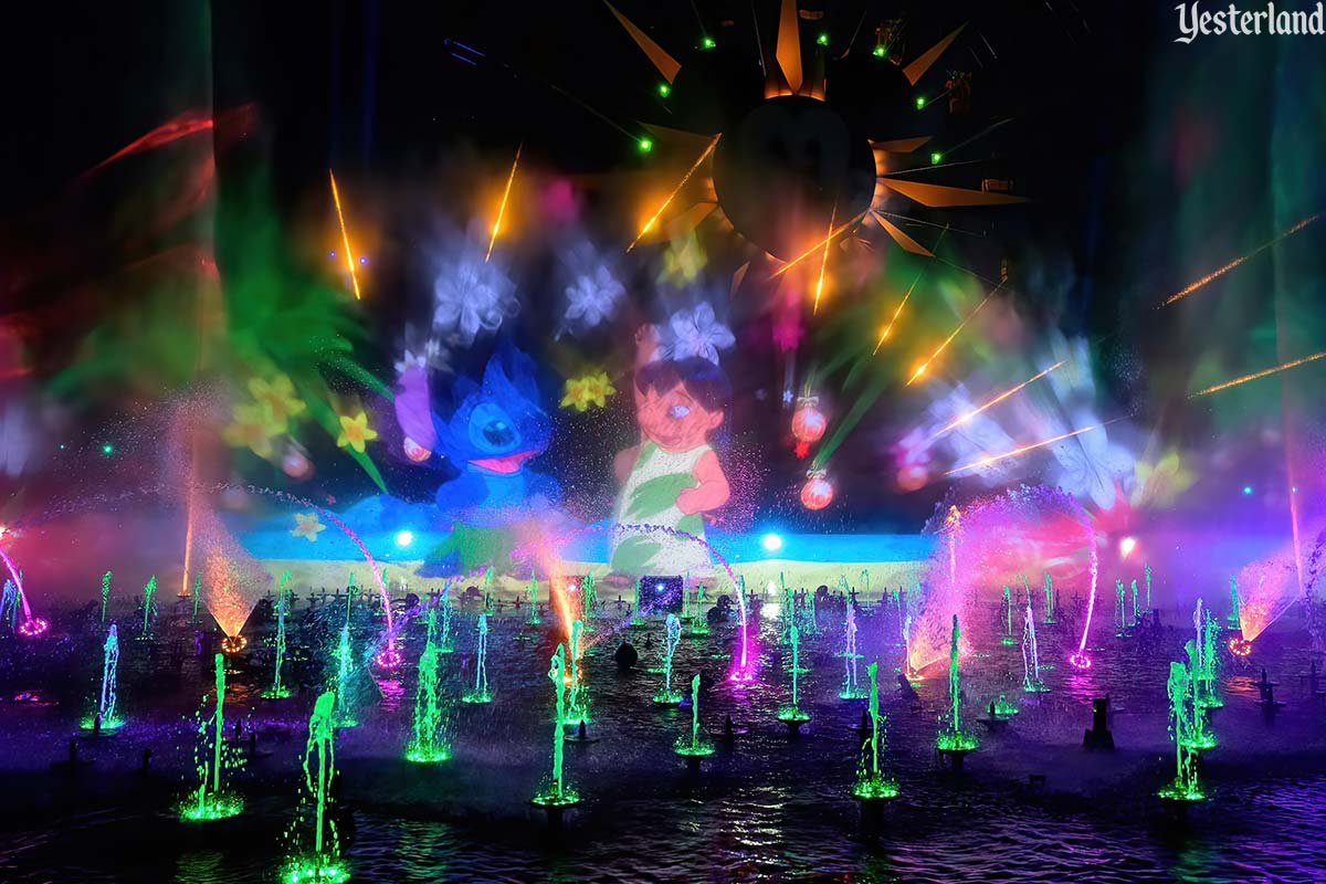 World of Color - Season of Light at Disney California Adventure