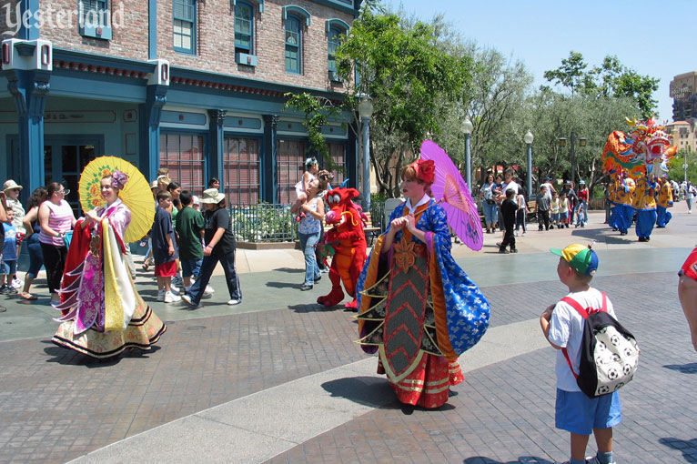 Mulan’s Chinese New Year Greetings at Disney California Adventure