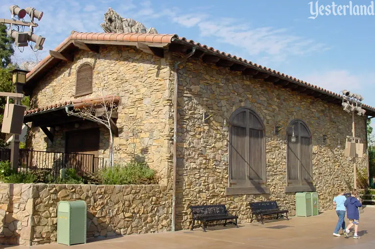 A rustic stone building at the Golden Vine Winery