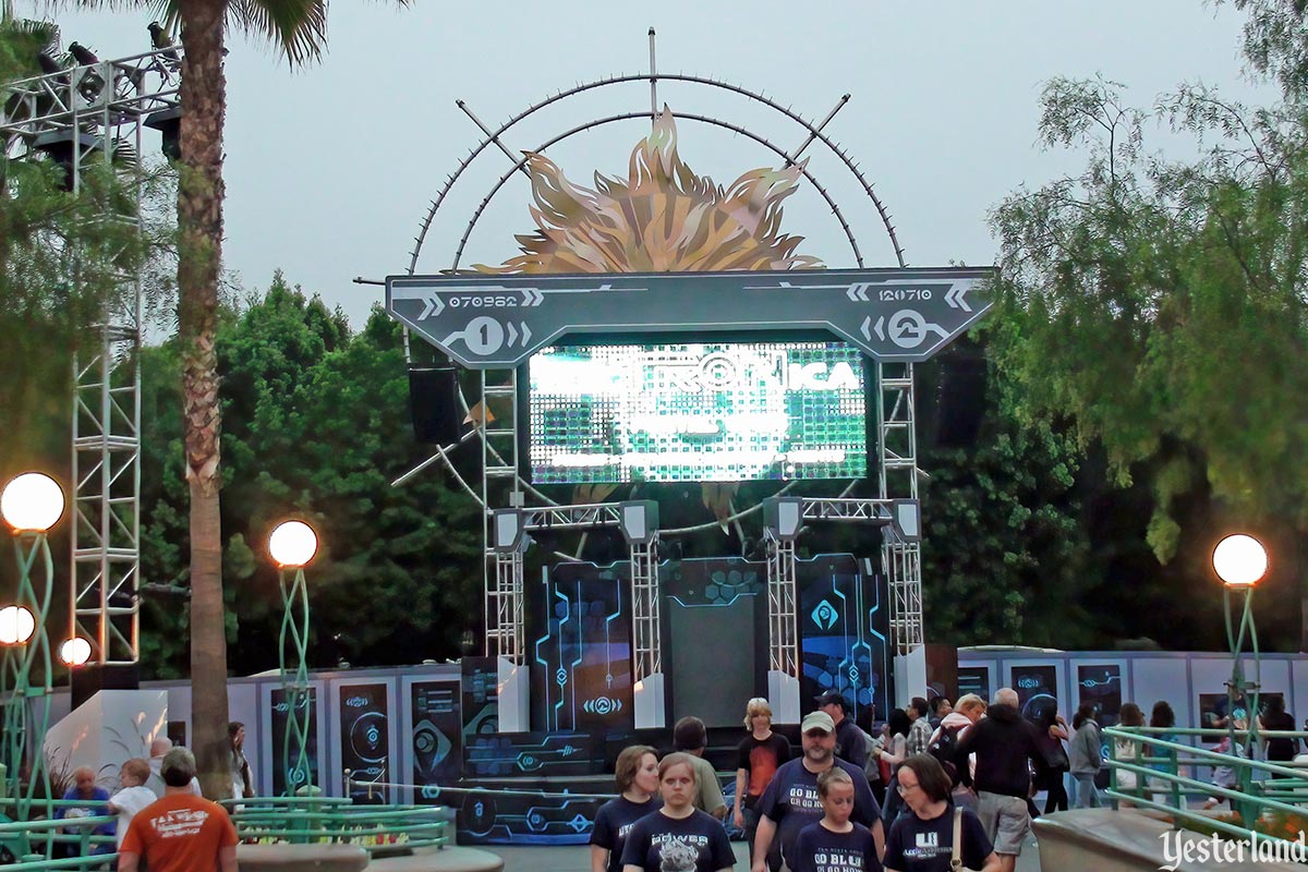 ElecTRONica at Disney California Adventure