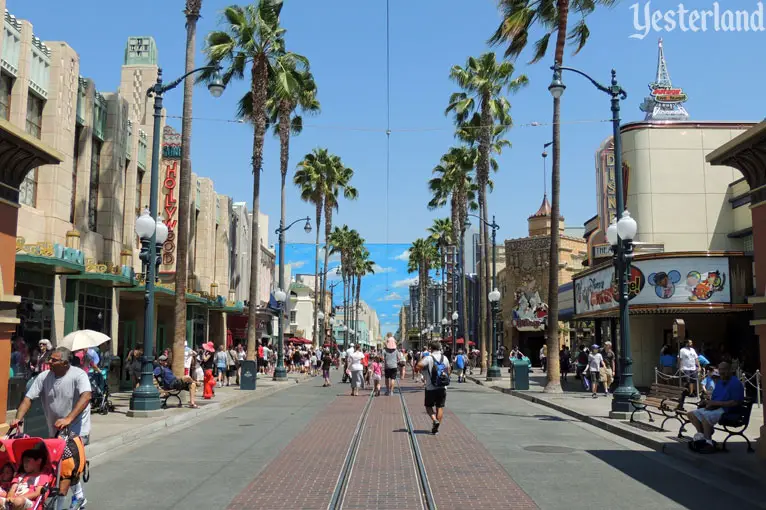 Hollywood Land at Disney California Adventure Needs Help