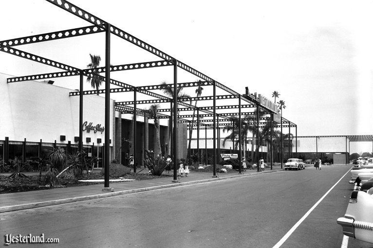 Disneyland Hotel in the 1950s