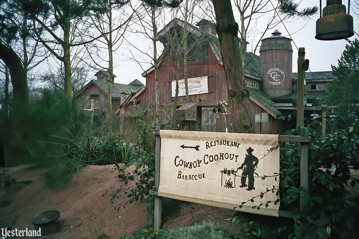 Critter Coral at Disneyland Paris