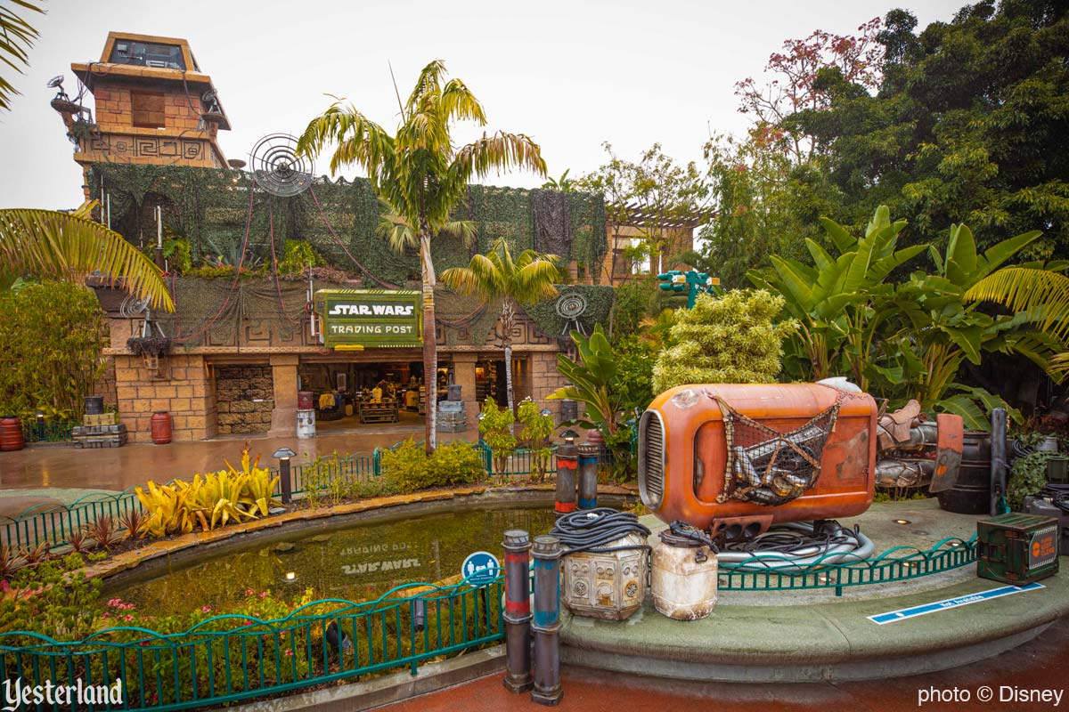 Star Wars Trading Post at Downtown Disney District, Disneyland Resort