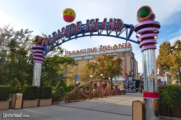 Disney’s Pleasure Island and Hyperion Wharf