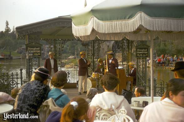 Photo of Dixieland Band Stand