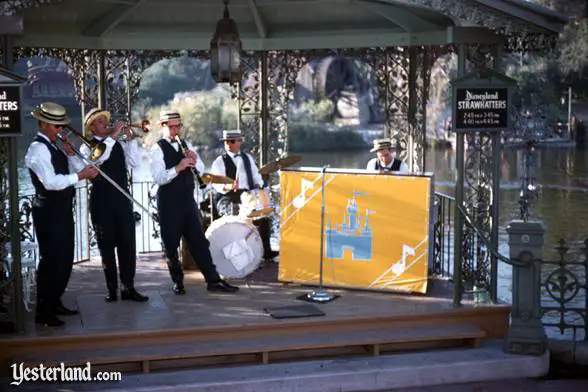Photo of Dixieland Band Stand