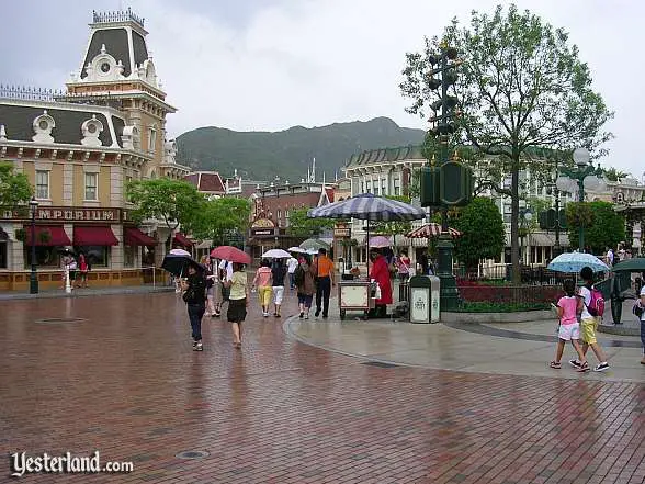 Town Square at Hong Kong Disneyland