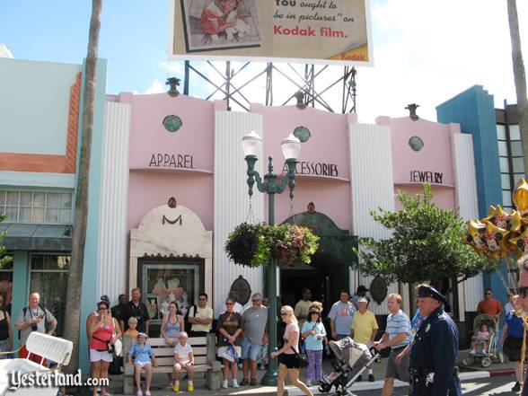 Apparel, Accessories, Jewelry at Disneys Hollywood Studios