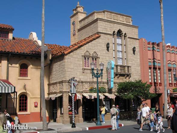 Adrian and Ediths Head to Toe at Disneys Hollywood Studios