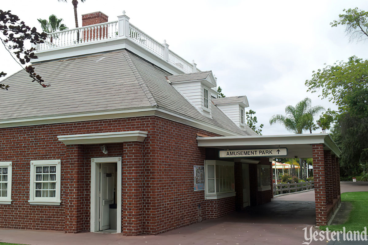 Independence Hall at Knott's Berry Farm