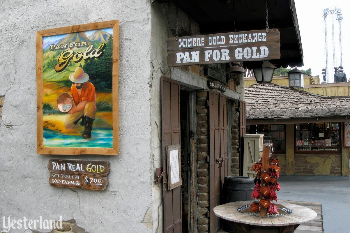 Pan For Gold at Knott's Berry Farm