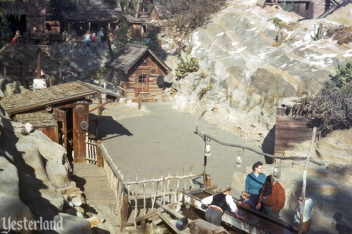 Pan For Gold at Knott's Berry Farm