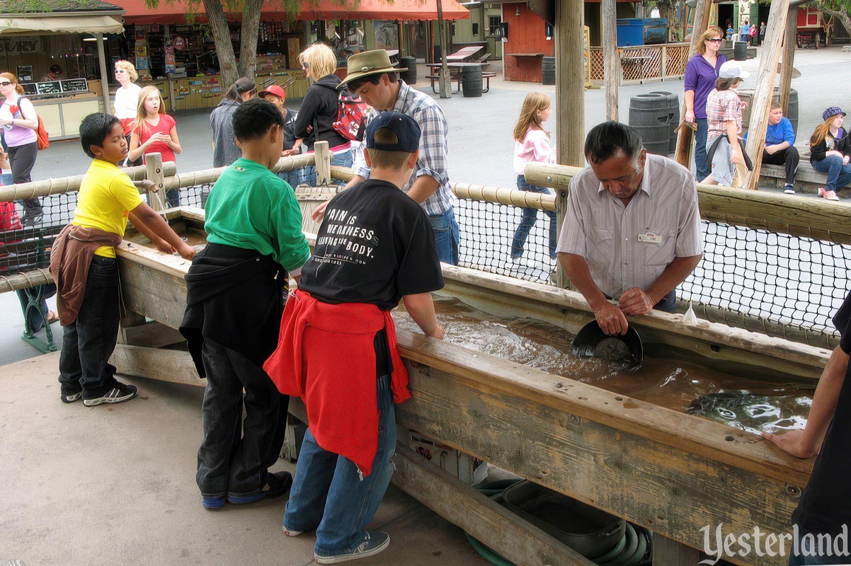 Pan For Gold at Knott's Berry Farm