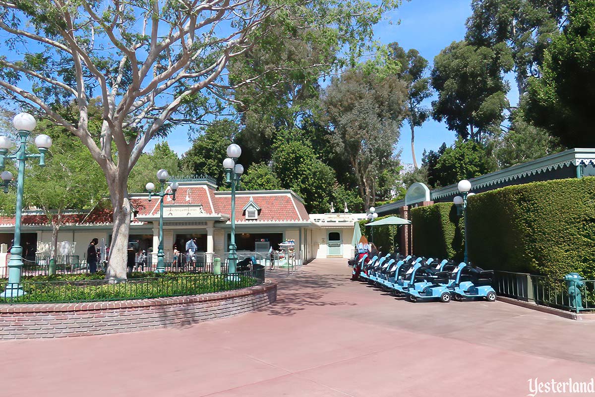 Disneyland Kennel Club