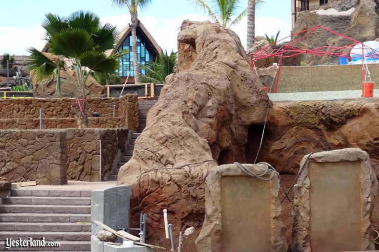 Aulani at Ko Olina at Yesterland.com