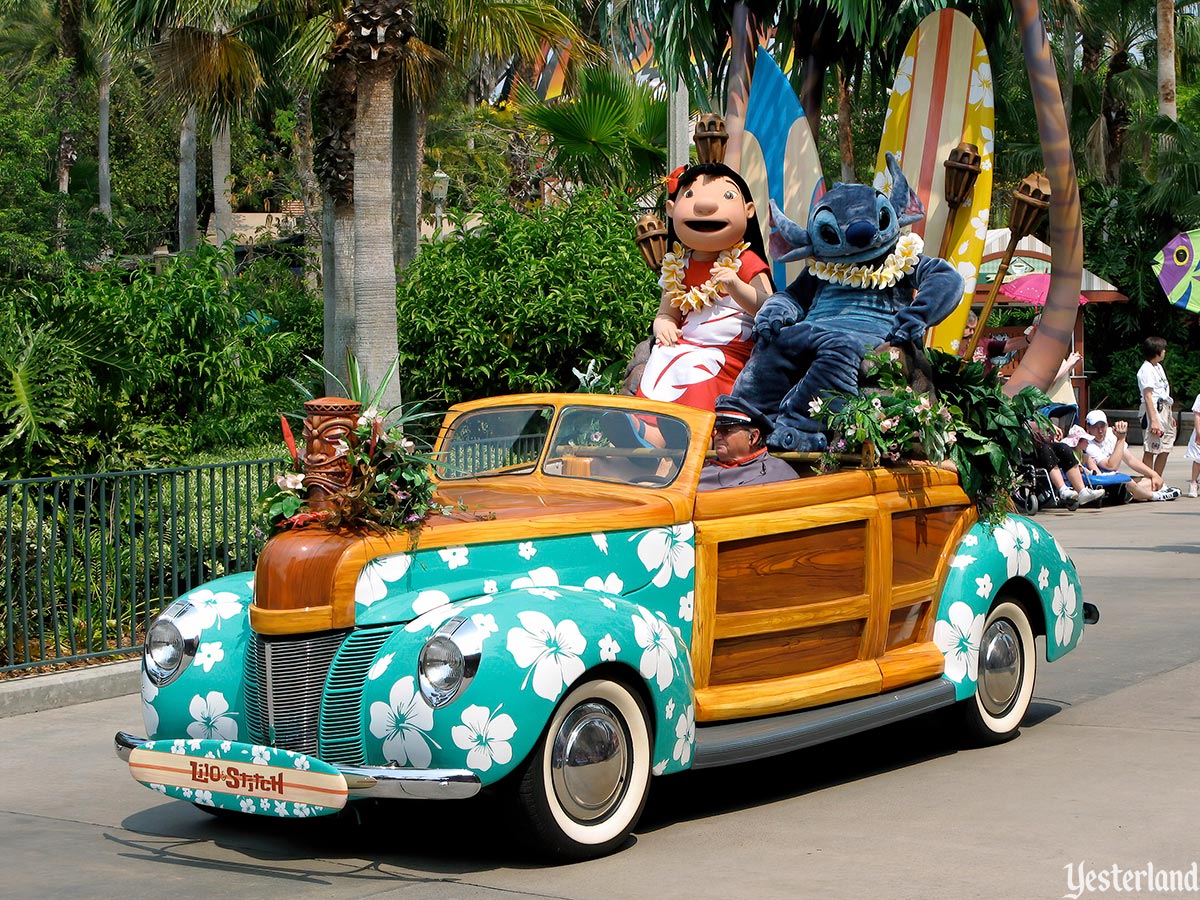 Lilo and Stich car in Disney Stars and Motor Cars parade