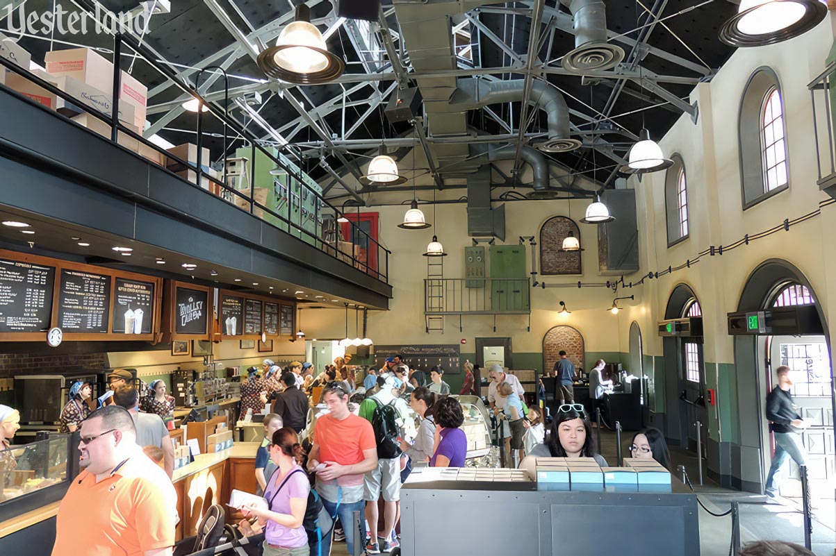 The Trolley Car Café at Disneyés Hollywood Studios