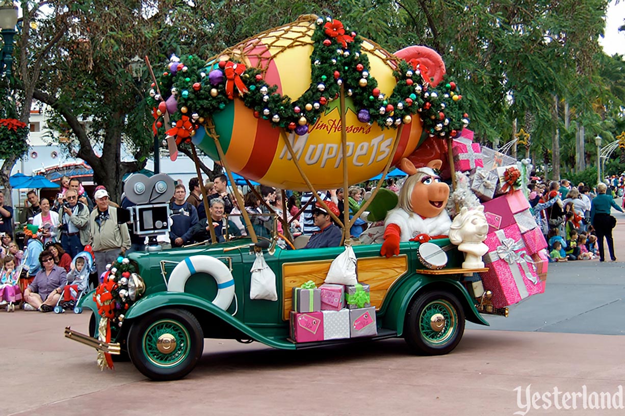 Hollywood Holly-Day Parade at Disney-MGM Studios