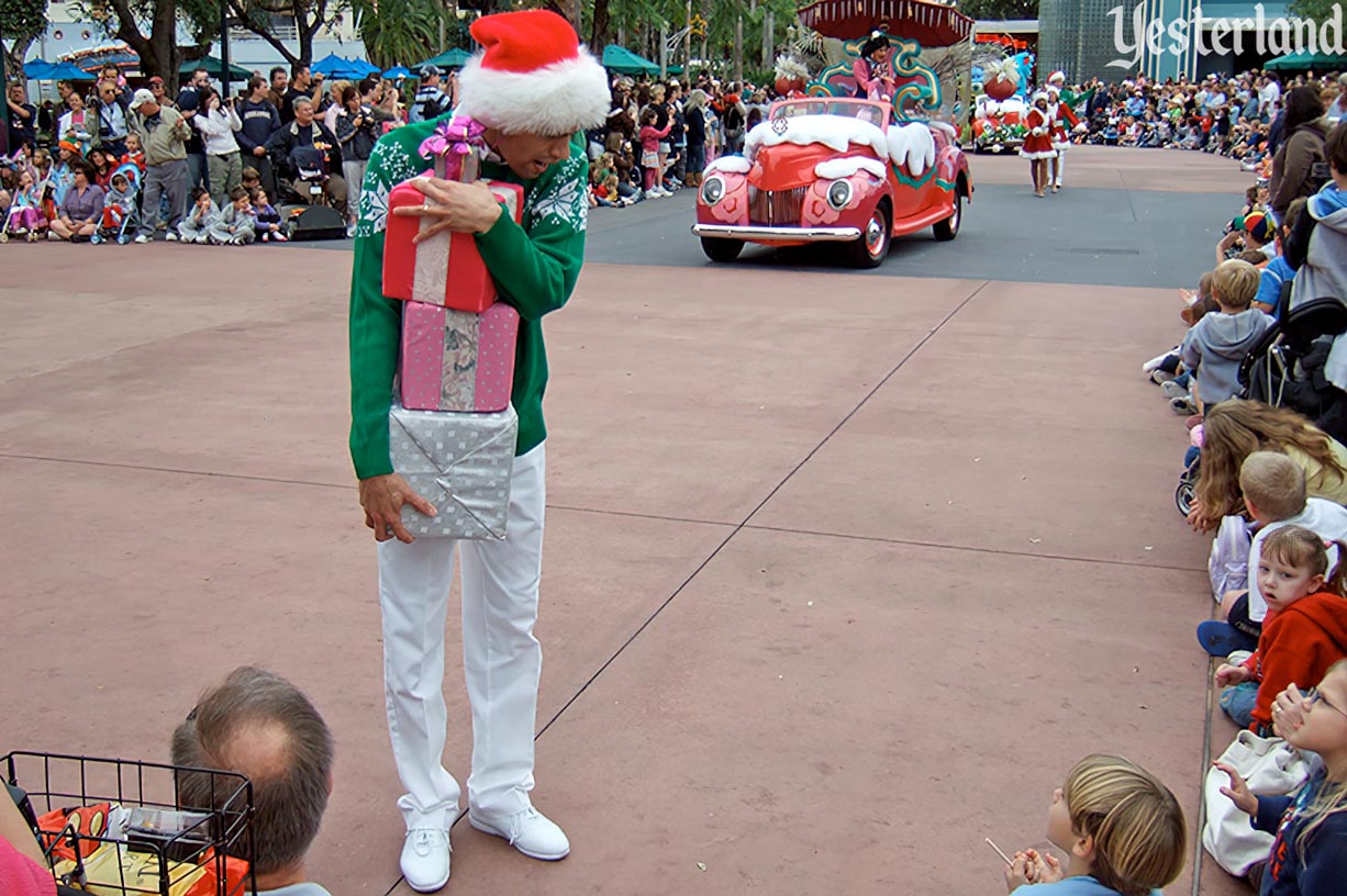 Hollywood Holly-Day Parade at Disney-MGM Studios