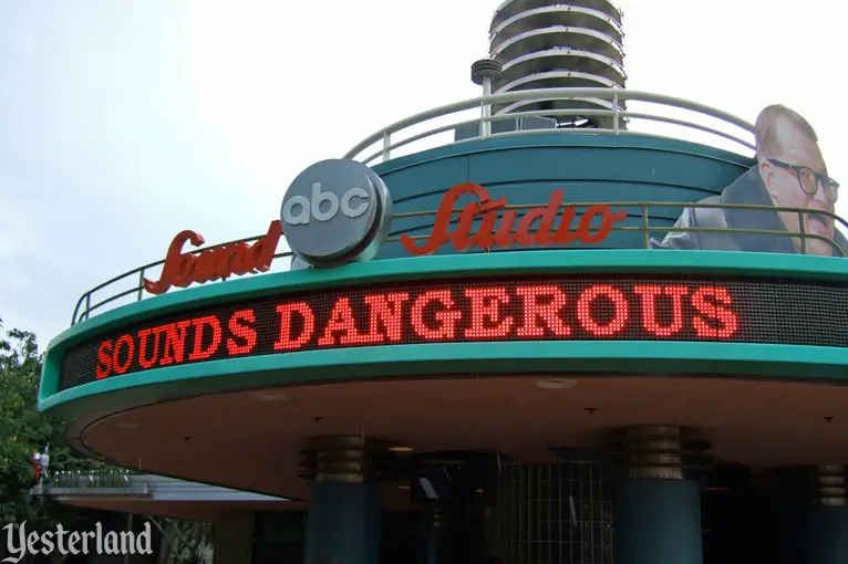 Disney's Sounds Dangerous at Woodfield Mall, Schaumburg, studios
