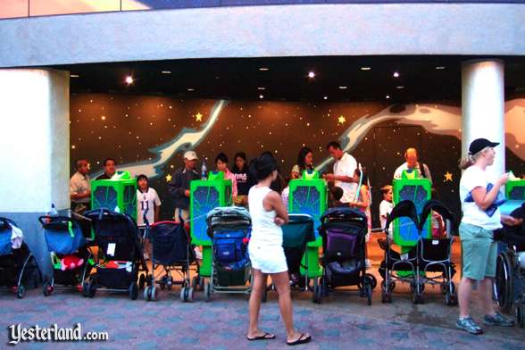 Photo of FASTPASS distribution for Buzz Lightyear Astro Blasters