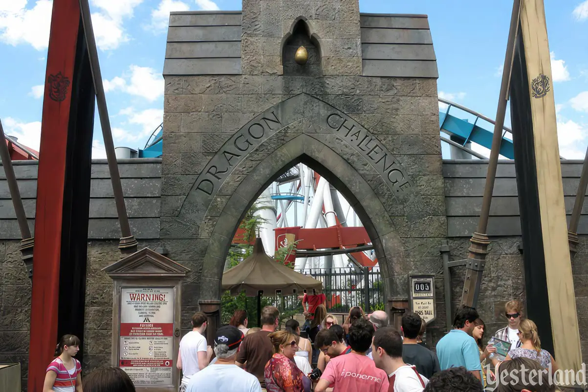 Dragon Challenge at Universal’s Islands of Adventure Theme Park