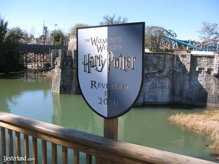 Photo of “Wizarding World” sign at Islands of Adventure